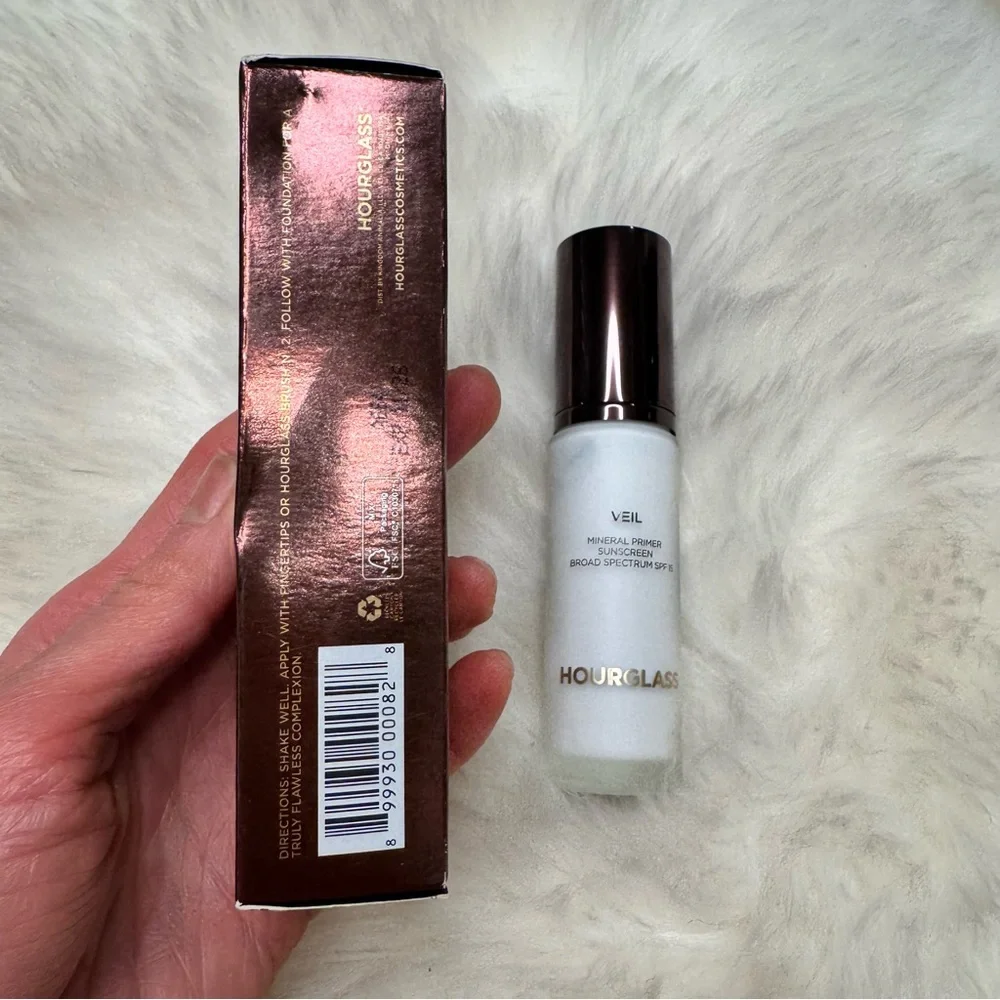 NIB Hourglass Veil Mineral Primer 1 oz. / 30 mL - Picture 5 of 11